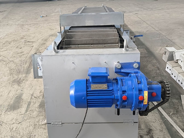 網(wǎng)板格柵機