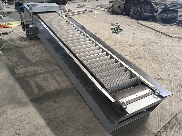 網(wǎng)板格柵機